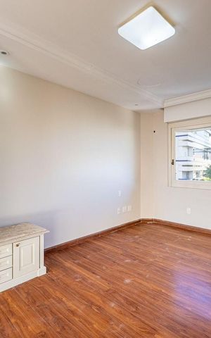 Apartamento para alugar com 275m², 4 quartos e 2 vagas Apartamento para alugar com 275m², 4 quartos e 2 vagasQuarto 3