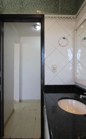 Casa à venda com 160m², 3 quartos e 2 vagasBanheiro 2