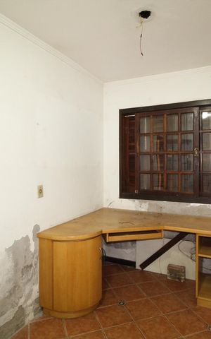 Casa à venda com 160m², 3 quartos e 2 vagasEscritório