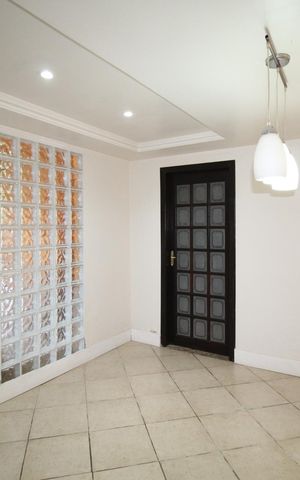 Casa à venda com 160m², 3 quartos e 2 vagasSala 2