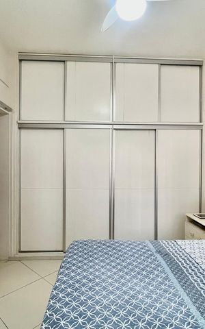 Apartamento para alugar com 100m², 3 quartos e 1 vaga Apartamento para alugar com 100m², 3 quartos e 1 vagaSuite
