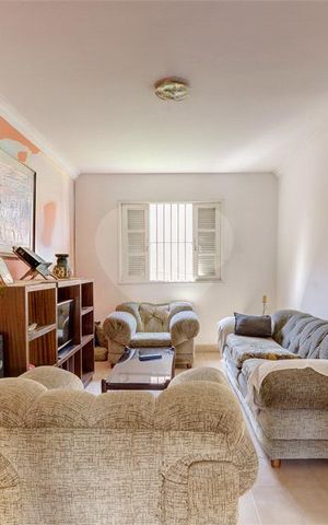 Casa à venda com 140m², 2 quartos e 4 vagas