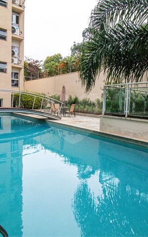 Apartamento à venda com 145m², 4 quartos e 3 vagas