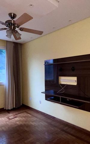 Apartamento à venda com 150m², 3 quartos e sem vagaquarto 