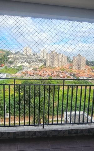 Apartamento para alugar com 74m², 2 quartos e 1 vaga Apartamento para alugar com 74m², 2 quartos e 1 vagaVaranda