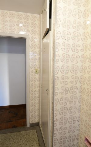 Apartamento à venda com 75m², 2 quartos e sem vagaBanheiro