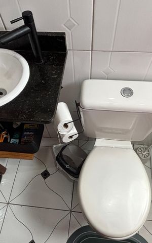 Apartamento à venda com 56m², 2 quartos e 1 vaga Apartamento à venda com 56m², 2 quartos e 1 vagaBanheiro da Suíte
