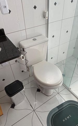 Apartamento à venda com 56m², 2 quartos e 1 vaga Apartamento à venda com 56m², 2 quartos e 1 vagaBanheiro