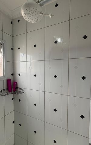 Apartamento à venda com 56m², 2 quartos e 1 vaga Apartamento à venda com 56m², 2 quartos e 1 vagaBanheiro