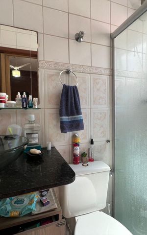 Casa à venda com 88m², 3 quartos e 1 vaga Casa à venda com 88m², 3 quartos e 1 vagaBanheiro da Suíte