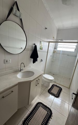 Casa à venda com 125m², 3 quartos e 2 vagas