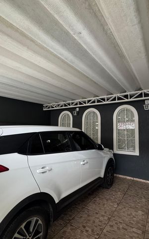 Casa à venda com 125m², 3 quartos e 2 vagas Casa à venda com 125m², 3 quartos e 2 vagasGaragem