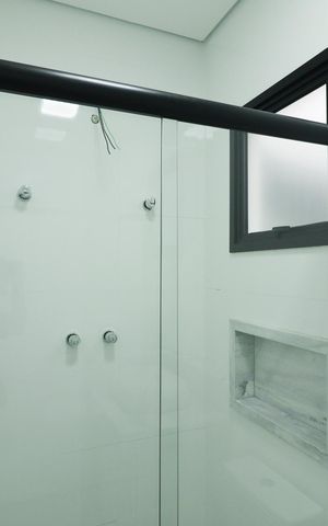 Apartamento à venda com 123m², 3 quartos e 1 vaga Apartamento à venda com 123m², 3 quartos e 1 vagaBanheiro Social