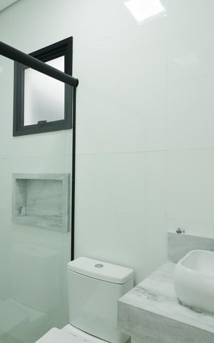 Apartamento à venda com 123m², 3 quartos e 1 vaga Apartamento à venda com 123m², 3 quartos e 1 vagaBanheiro Social