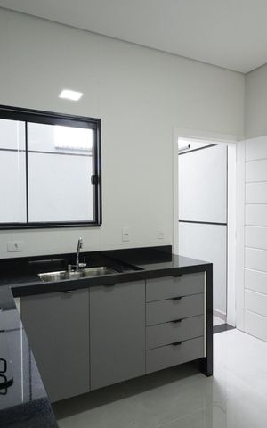 Apartamento à venda com 123m², 3 quartos e 1 vaga Apartamento à venda com 123m², 3 quartos e 1 vagaCozinha e Área de Serviço