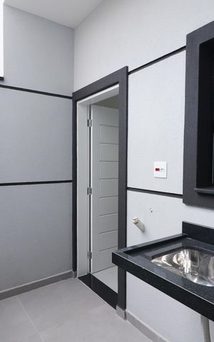 Apartamento à venda com 123m², 3 quartos e 1 vaga Apartamento à venda com 123m², 3 quartos e 1 vagaCozinha e Área de Serviço