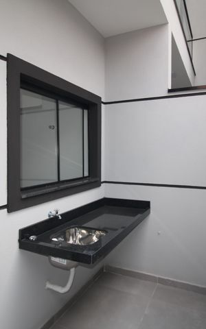 Casa à venda com 123m², 3 quartos e 2 vagasÁrea de Serviço