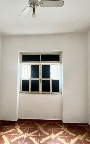Casa à venda com 269m², 4 quartos e sem vaga Casa à venda com 269m², 4 quartos e sem vagaQuarto 1