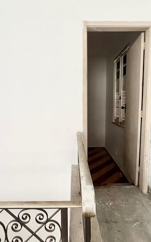 Casa à venda com 269m², 4 quartos e sem vaga