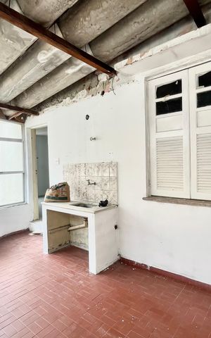 Casa à venda com 269m², 4 quartos e sem vaga