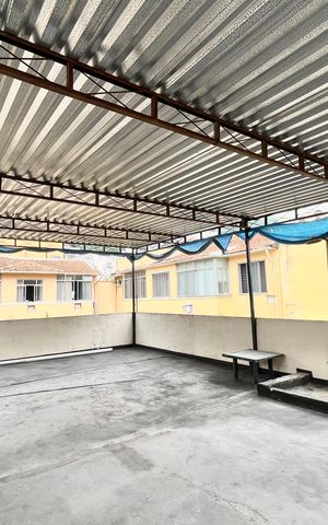 Casa à venda com 269m², 4 quartos e sem vaga