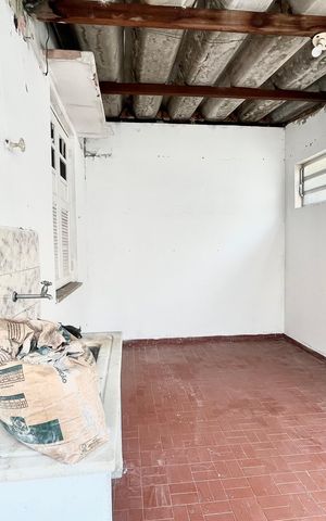 Casa à venda com 269m², 4 quartos e sem vaga