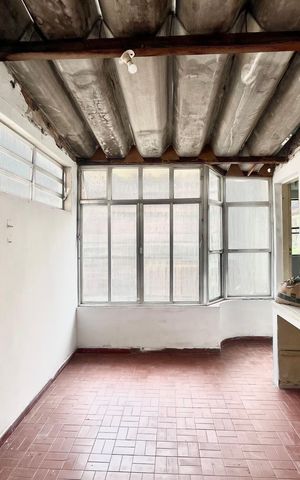 Casa à venda com 269m², 4 quartos e sem vaga