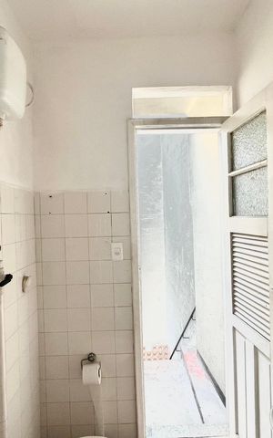 Casa à venda com 269m², 4 quartos e sem vaga