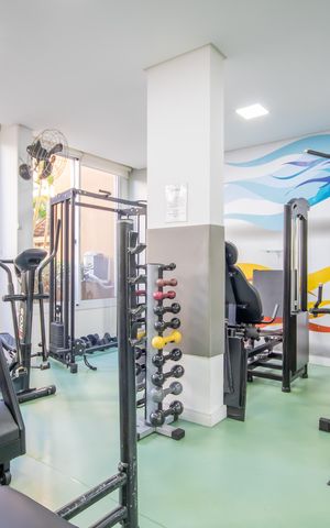 Apartamento à venda com 84m², 2 quartos e 2 vagas Apartamento à venda com 84m², 2 quartos e 2 vagasÁrea comum - Academia