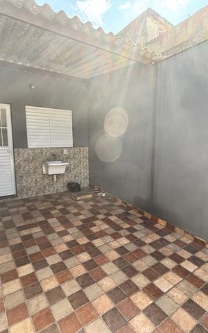 Casa para alugar com 40m², 1 quarto e 1 vaga Casa para alugar com 40m², 1 quarto e 1 vagaQuintal