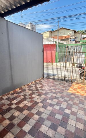 Casa para alugar com 40m², 1 quarto e 1 vaga Casa para alugar com 40m², 1 quarto e 1 vagaQuintal