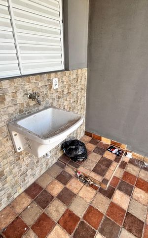 Casa para alugar com 40m², 1 quarto e 1 vaga Casa para alugar com 40m², 1 quarto e 1 vagaQuintal