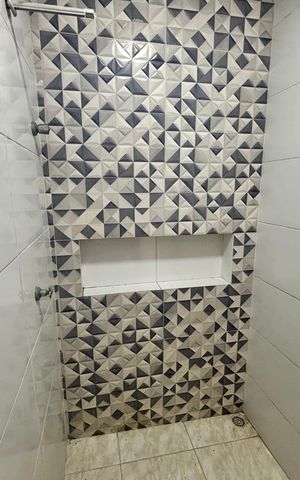 Casa para alugar com 40m², 1 quarto e 1 vaga Casa para alugar com 40m², 1 quarto e 1 vagaBanheiro 1