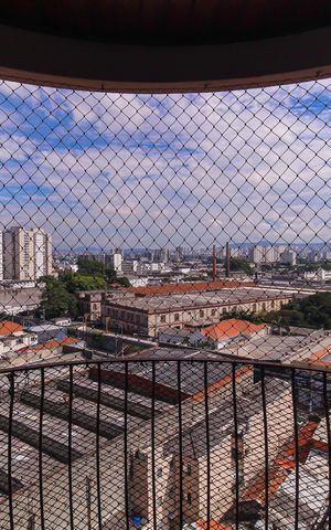 Apartamento à venda com 107m², 3 quartos e 2 vagasVaranda