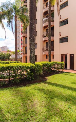 Apartamento à venda com 107m², 3 quartos e 2 vagasÁrea externa