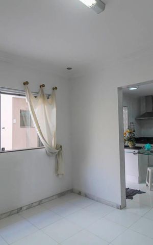 Casa à venda com 500m², 3 quartos e 5 vagas Casa à venda com 500m², 3 quartos e 5 vagasSala de Jantar