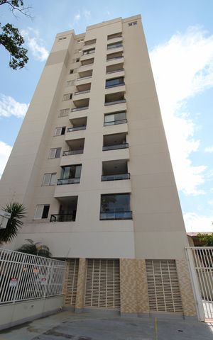 Apartamento para alugar com 68m², 2 quartos e 1 vagaFachada do Prédio