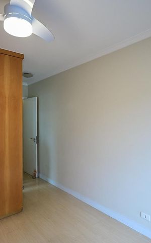 Casa de condomínio à venda com 168m², 3 quartos e 2 vagasSuíte