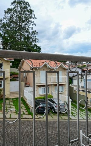 Casa de condomínio à venda com 168m², 3 quartos e 2 vagasVaranda da Suíte 