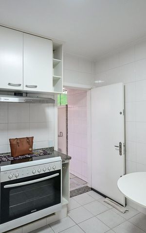 Casa de condomínio à venda com 168m², 3 quartos e 2 vagasCozinha