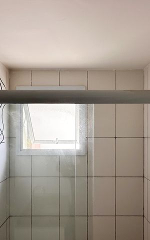 Apartamento à venda com 69m², 2 quartos e 2 vagas Apartamento à venda com 69m², 2 quartos e 2 vagasBanheiro da Suíte