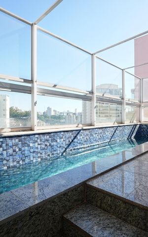 Apartamento à venda com 260m², 4 quartos e 4 vagasVaranda