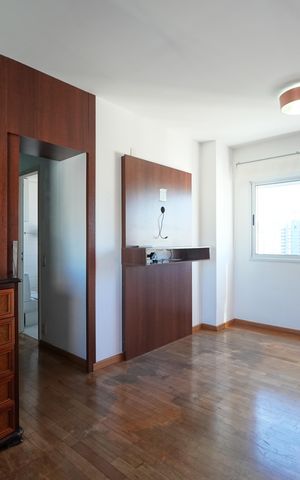 Apartamento à venda com 260m², 4 quartos e 4 vagasSuíte 2
