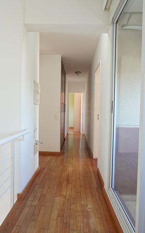 Apartamento à venda com 260m², 4 quartos e 4 vagasCorredor