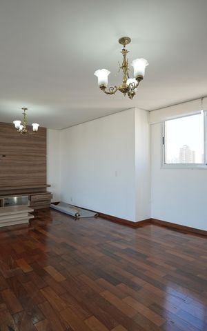Apartamento à venda com 260m², 4 quartos e 4 vagasSala