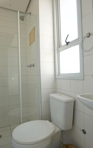 Apartamento à venda com 260m², 4 quartos e 4 vagasBanheiro de serviço