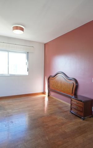 Apartamento à venda com 260m², 4 quartos e 4 vagasSuíte 2