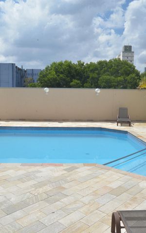 Apartamento à venda com 100m², 3 quartos e 3 vagasÁrea comum - Piscina