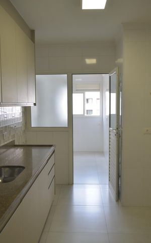 Apartamento à venda com 100m², 3 quartos e 3 vagasCozinha