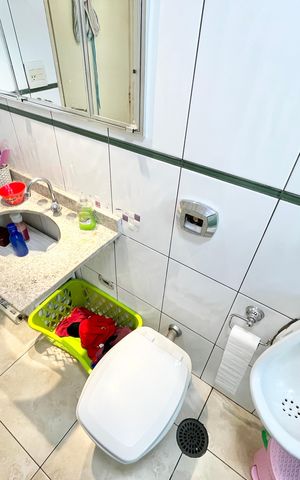 Apartamento à venda com 100m², 3 quartos e 1 vaga Apartamento à venda com 100m², 3 quartos e 1 vagaBanheiro
